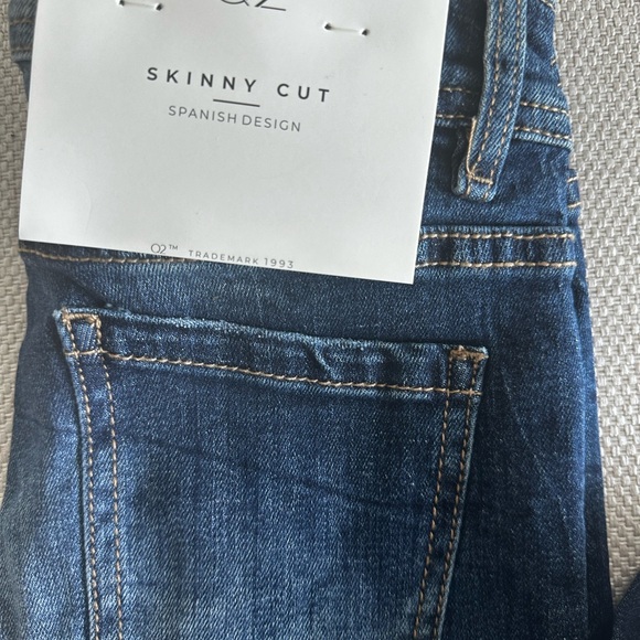 O2 Skinny Cut Jeans - Picture 2 of 5